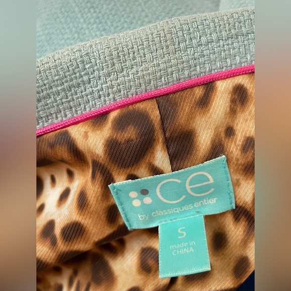 Classiques Entier Robin’s Egg Blue Blazer with Button/Snaps - Picture 7 of 14